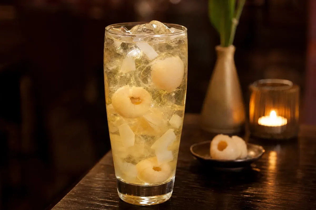 Jasmine Green Tea with Lychee, Jello & Coconut Jelly